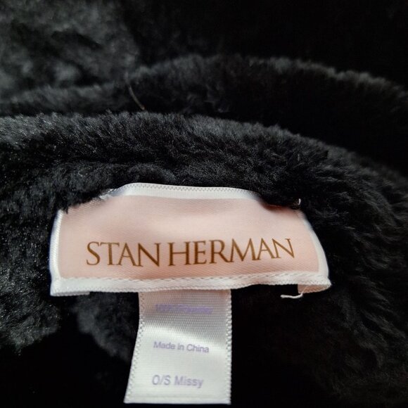 Stan Herman Silky Plush Cuddler Black One Size - Picture 3 of 5